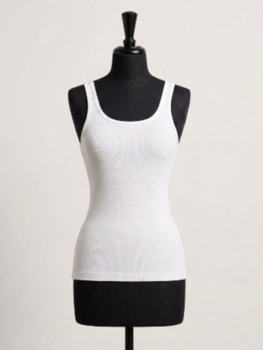 Splendid White Tank Top in Size Medium